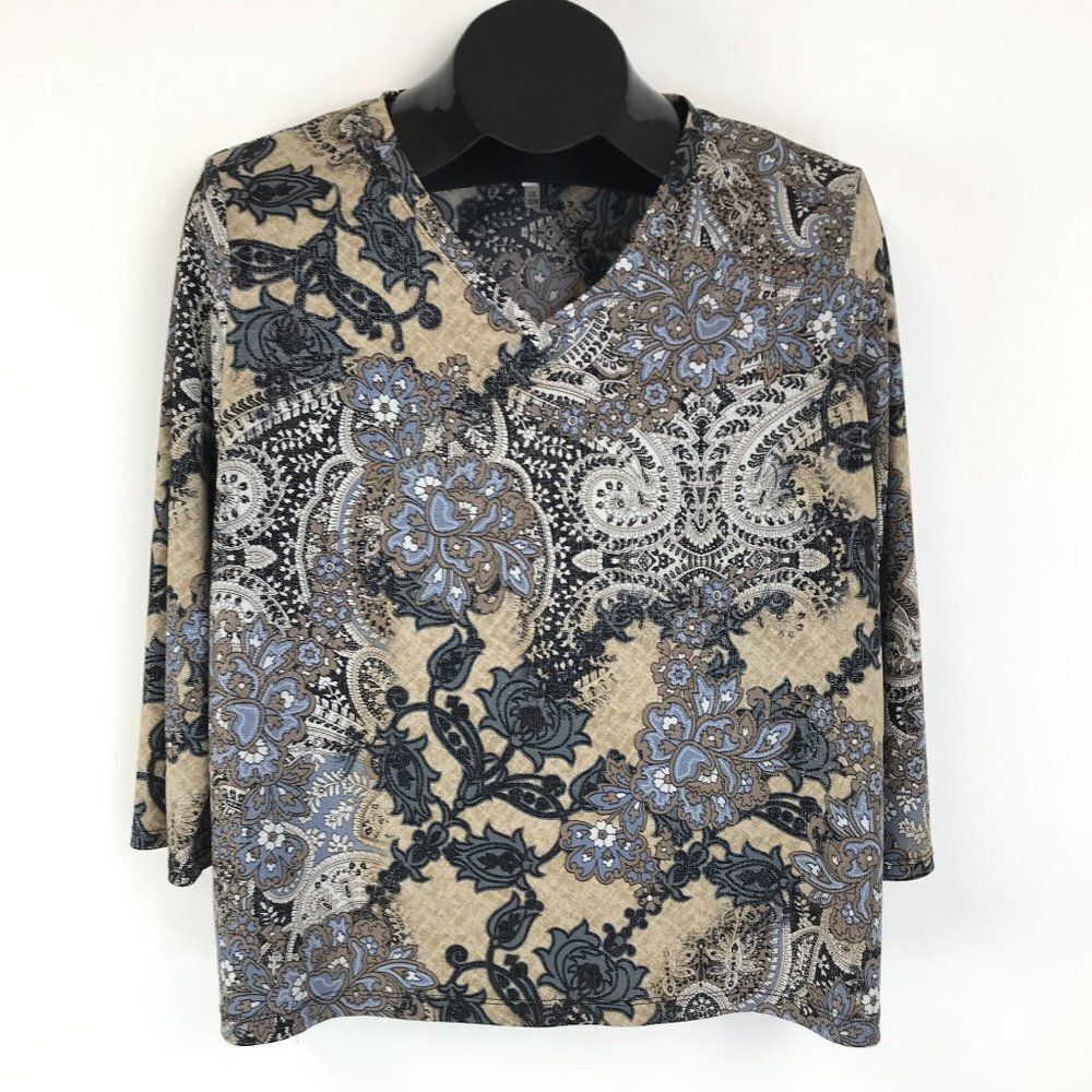 White Stag Floral Paisley V-Neck Top Women’s Size Large 12/14 Stretch Knit